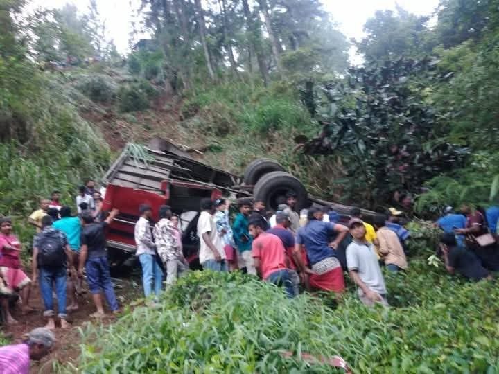 බස් අනතුරින් මියගිය පිරිසගේ පවුල් වෙත රජයෙන් වන්දි