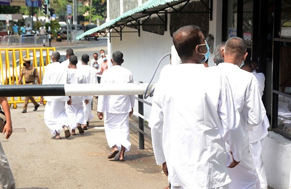 ජනපති සමාව හිමි වූ බව කියන අනුරපුරේ සිරකරුගේ සිද්ධිය ගැන විශේෂ දැනුම්දීමක්