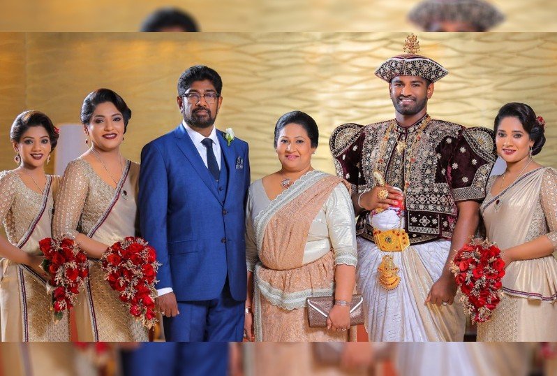 කෙහෙළිය පවුලේ දරුවන්ට කෝටි ගණනක වත්කම් – සුරසැප විඳලා ; අල්ලස් කොමිසම සියල්ල හෙළිකරයි