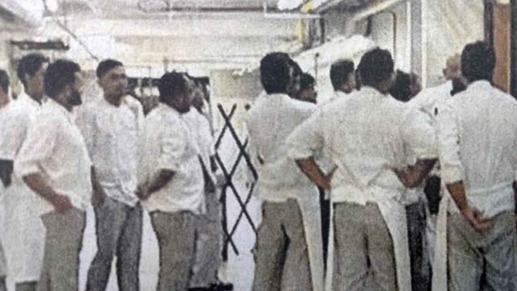 පාර්ලිමේන්තු මුළුතැන්ගේ විරෝධතා!