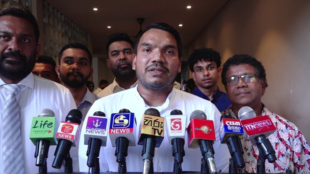 වෙච්ච පොරොන්දු ඉටුකරන්න. පස්සේ කෙඳිරිගාන්න එපා – නාමල්