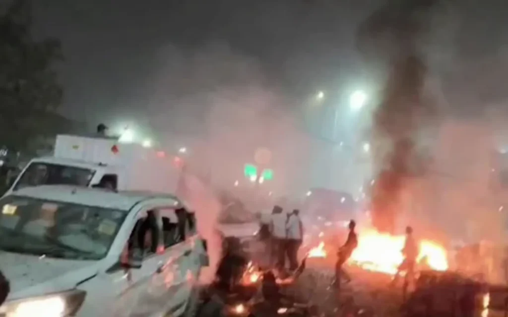 ඉන්දියාවේ නවදිල්ලි අගනුවර ත්රස්ත ප්රහාර මාලාවක් ගැන තොරතුරු අනාවරණය වෙයි!