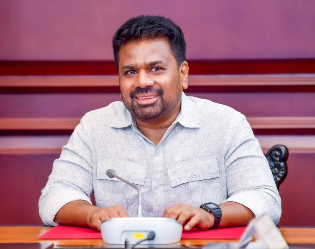 දිට්වා සුළි කුණාටුවෙන් ආපදාවට පත් මහනුවර ජනතාවට වන්දි ප්‍රදානය ජනපතිගේ ප්‍රධානත්වයෙන්!
