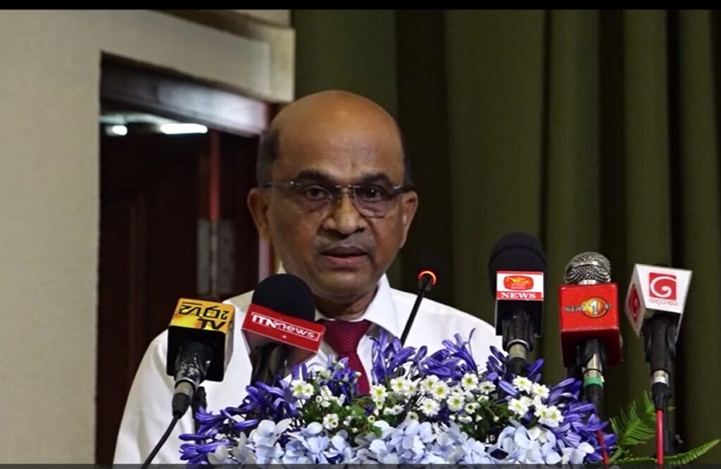 මමත් වැඩ කළේ සර්පයන්ගේ දළ කඩලා. අශුද්ධ සන්ධානයෙන් ප්‍රවේශම් වෙන්න – නව විගණකාධිපතිවරියට උපදෙස්!