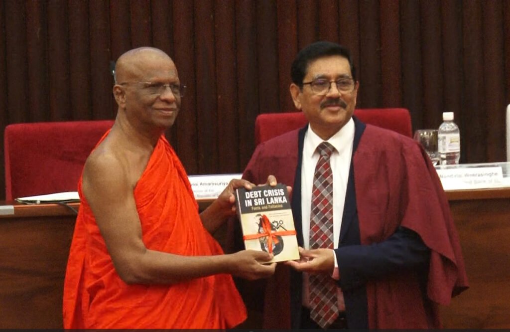 සේවා ආර්ථිකයේ වෙනසක් ගැන මහ බැංකු අධිපතිගෙන් යෝජනවක්!