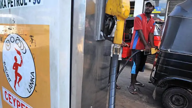 ඉන්ධන මිල ඉහළට!