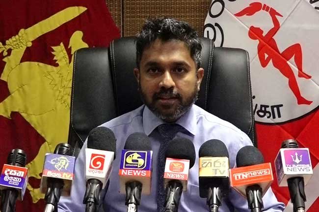 ඉන්ධන තොග ගැන සංස්ථාවෙන් යළි තහවුරුවක්!