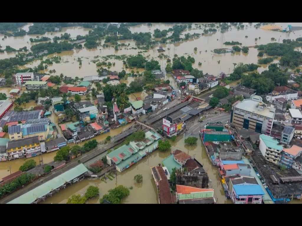 දිට්වා ආපදා: යළි ගොඩනැගීම වෙනුවෙන් ඩො. මිලියන 200ක ව්යාපෘතියකට කැබිනට් අනුමැතිය!