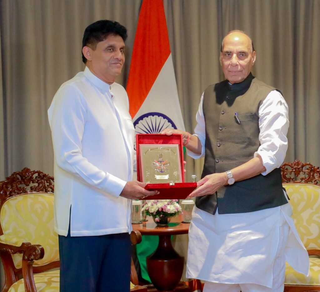 ඉන්දීය ආරක්ෂක ඇමති සහ විපක්ෂ නායක අතර හමුවක්!