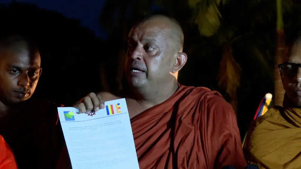 විහාර මහා දේවී උද්යානයේ සත්යග්රහය අවසන්!
